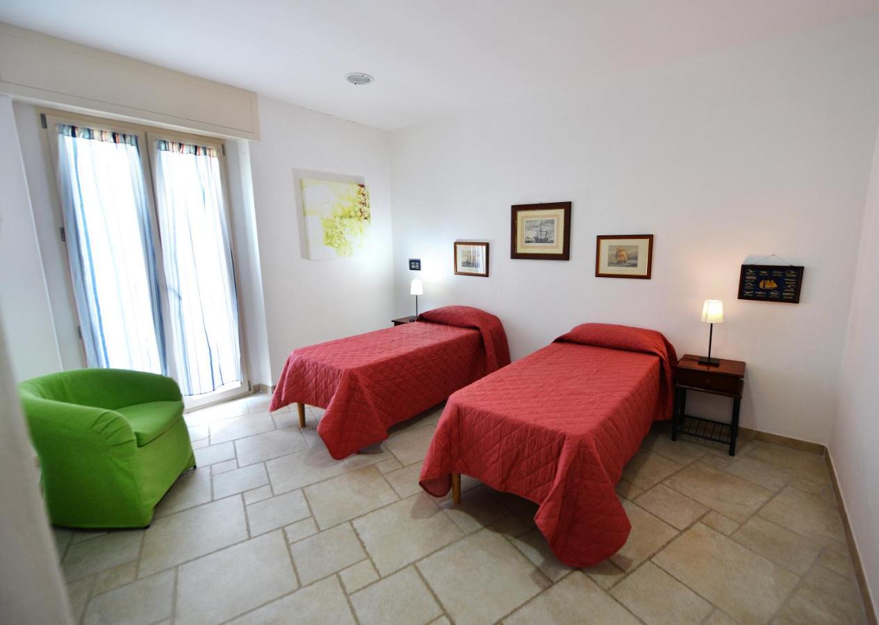 Fuori Rotta Holiday Home Maruggio Exterior foto